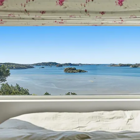 Exclusive House With Panoramic Views And Swimming Pool *