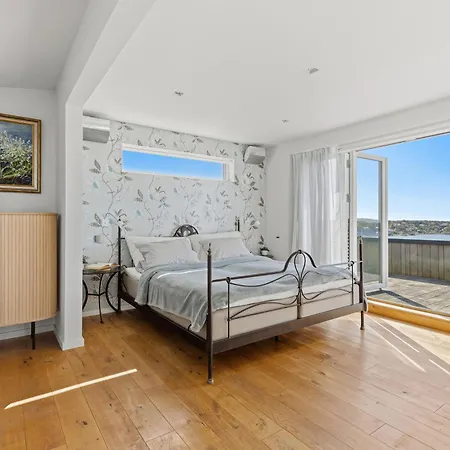 Exclusive House With Panoramic Views And Swimming Pool 펜션